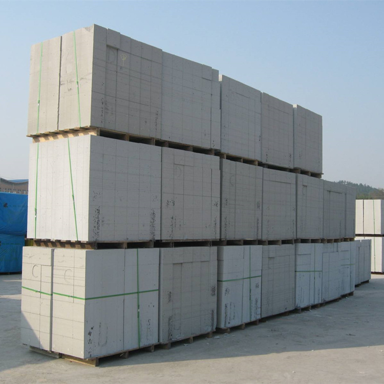 南阳宁波台州金华厂家：加气砼砌块墙与粘土砖墙造价比照分析
